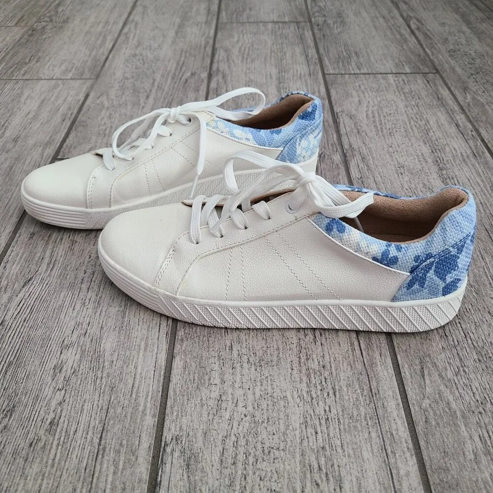 SOUL Naturalizer White Sneakers with Blue Floral Heel Women’s 9M
